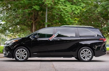 Toyota Sienna 2021 - Màu đen, xe nhập