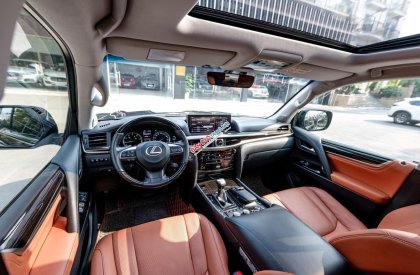 Lexus LX 570 2019 - Nhập khẩu nguyên chiếc tại hãng