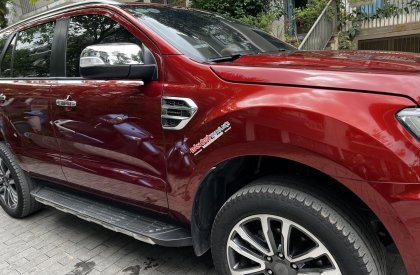 Ford Everest 2019 - màu đỏ, đã đi 7.6 vạn, biển Hà Nội. Đã nâng cấp, 1 chủ từ đầu, bảo trì chính hãng từ đầu