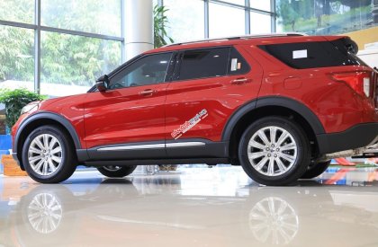 Ford Explorer 2022 - Giảm ngay 100 triệu và nhiều phần quà hấp dẫn trong tháng 5