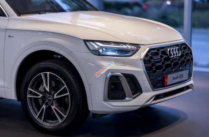 Audi Q5 2023 - Đủ màu, sẵn xe giao ngay