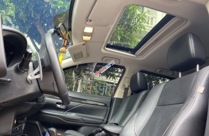 Mitsubishi Outlander 2018 - Xe 1 chủ từ đầu, đi rất giữ gìn, lấy về chỉ việc đi