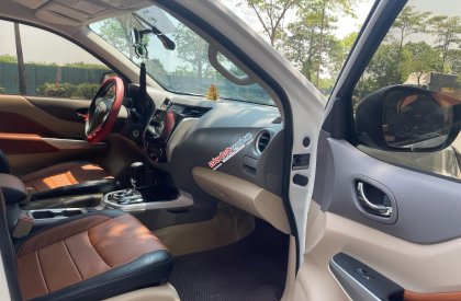 Nissan Navara 2018 - Máy dầu tự động