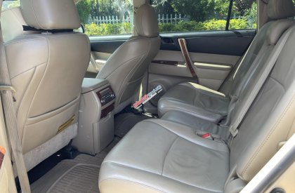 Toyota Highlander 2011 - Giá 680 triệu