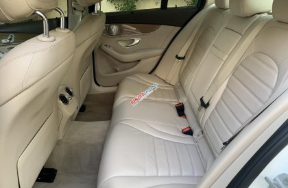 Mercedes-Benz C 250 2015 - Exclusive, màu trắng nội thất kem sang trọng và trẻ trung