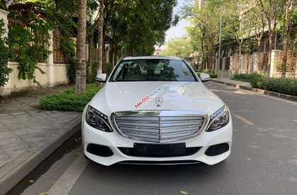 Mercedes-Benz C 250 2015 - Exclusive, màu trắng nội thất kem sang trọng và trẻ trung