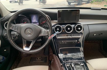 Mercedes-Benz C200 2015 - Xe giữ gìn và bảo dưỡng định kỳ