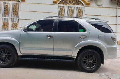 Toyota Fortuner 2015 - Cần bán gấp Toyota Fortuner 2015, giá 600tr