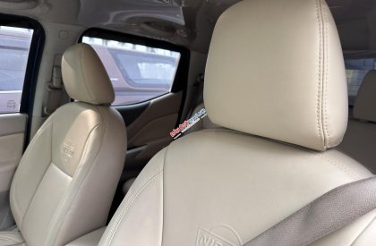 Nissan Navara 2018 - Xe công ty - Full bảo dưỡng - Check xe thoải mái