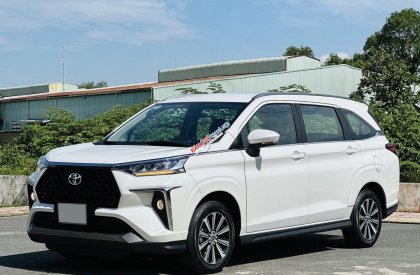 Toyota Veloz Cross 2023 - Giá bán 648 Triệu