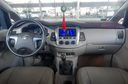 Toyota Innova 2014 - CHÍNH CHỦ CẦN BÁN XE INOVA SẢN XUẤT NĂM 2014 TẠI PHƯỜNG 16 - GÒ VẤP 