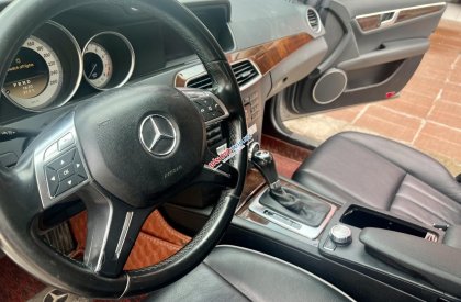 Mercedes-Benz C 250 2011 - Odo 10 vạn