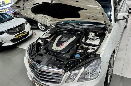 Mercedes-Benz E300 2012 - Giá 625tr