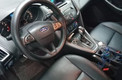 Ford Focus 2018 - Chính chủ anh cao giáo viên cần bán xe fordcus Trent 2018.