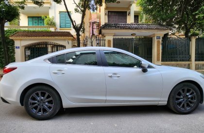 Mazda 6 2015 - Mình hiện đang có nhu cầu bán xe ô tô Mazda6, máy 2.0. Xe mình chính chủ, đi giữ gìn nên còn khá mới.