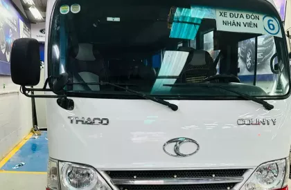 Hyundai Xe khách 2017 - Chính chủ bán xe Thaco County HB735 đời 2017 đăng ký tháng 4/2018