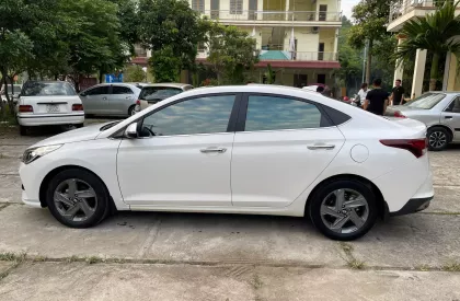 Hyundai Accent 2021 - Do muốn lên đời xe nên e muốn cất cánh em xe Hyundai Accent 2021 số tự động, bản ATH, máy 1.4 