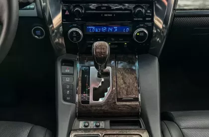 Toyota Alphard 2019 - Cần bán xe Toyota Alphard 2019, màu đen, nhập khẩu chính hãng