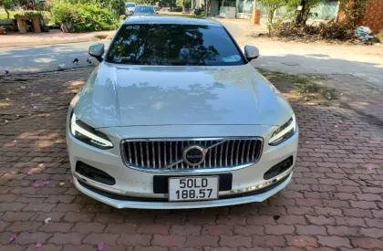 Volvo S90 2022 - SẾP VỀ NƯỚC NÊN CẦN SANG NHƯỢNG GẤP xe VOLVO S90 còn mới tinh.