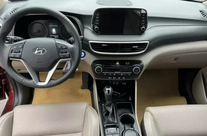 Hyundai Tucson 2021 - Tucson 2.0 ATH 2021 full xăng. Xe cá nhân 1 chủ. ODO 5,3 vạn km Ae hợp mệnh chốt nhanh nhé