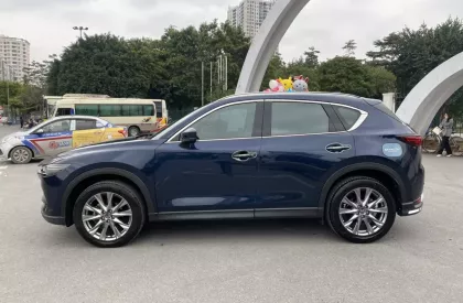 Mazda CX 5 2.5Pre 2019 - Cần bán gấp Mazda CX 5 2.5Pre 2019, màu xanh lam