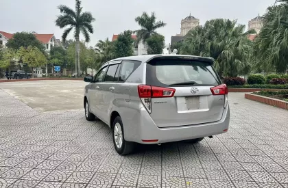 Toyota Innova 2016 - Chính chủ bán xe Inova G số tự động,sản xuất 2016