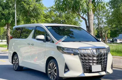 Toyota Alphard 2021 - Odo 2 vạn km