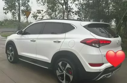 Hyundai Tucson 2017 - CHỢ ÔTÔ VĂN GIANG chào bán  Hyundai tucson 2017 1.6 turbo ngoc trinh xe Đẹp