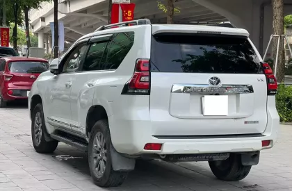 Toyota Land Cruiser Prado VX 2.7L 2019 - Cần bán xe Toyota Land Cruiser Prado VX 2.7L đời 2019, màu đen, nhập khẩu chính hãng