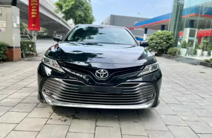 Toyota Camry 2.0G 2019 - Cần bán xe Toyota Camry 2.0G đời 2019, màu đen, nhập khẩu, xe đẹp chỉ đi lại gia đình