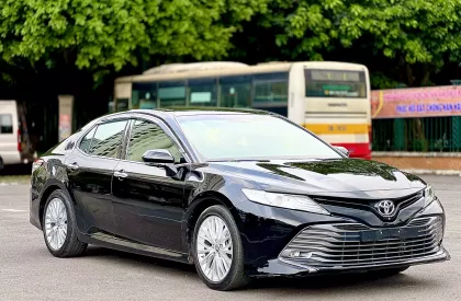 Toyota Camry 2.5Q 2019 - Cần bán Toyota Camry 2.5Q 2019, màu đen, nhập khẩu