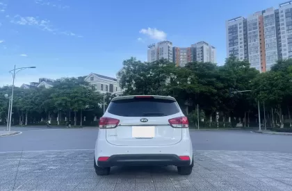 Kia Rondo 2016 - Chính chủ bán xe Kia Rondo máy xăng 2.0,bản full 