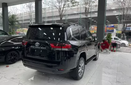 Toyota Land Cruiser LC300 2024 - Bán xe Toyota Land Cruiser LC300 Lướt 2024 biển Hà Nội 