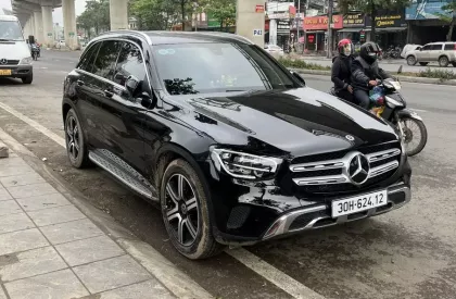 Mercedes-Benz GLC 200 2021 - BÁN XE GLC 200 4MATIC - 2021 ĐK T4/2022 - Giá 1.5 tỷ