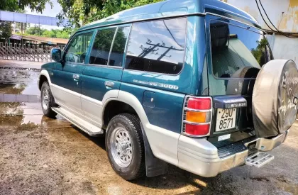 Mitsubishi Pajero 2004 -   Xe pajero V33 sản xuất 2004 việt nam.