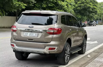 Ford Everest 2019 - Chính chủ cần bán xe Ford Everest đời 2019 bản full 2 cầu 4x4 