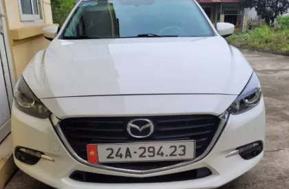 Mazda 3 2019 - Cần bán Xe 5 chỗ Mazda3 2019 bản Luxyry2019 bản faylip