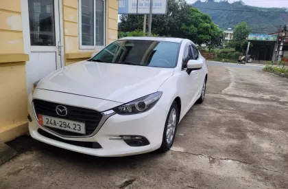 Mazda 3 2019 - Cần bán Xe 5 chỗ Mazda3 2019 bản Luxyry2019 bản faylip