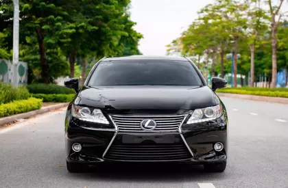 Lexus ES 350 2015 - Cần bán gấp Lexus ES 350 2015, màu đen, nhập khẩu nguyên chiếc