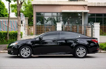 Lexus ES 350 2015 - Cần bán gấp Lexus ES 350 2015, màu đen, nhập khẩu nguyên chiếc