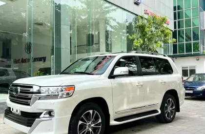 Toyota Land Cruiser 5.7 nhập Mỹ  2016 - Toyota Land Cruiser 5.7 nhập Mỹ, sản xuất 2016, xe cực mới.