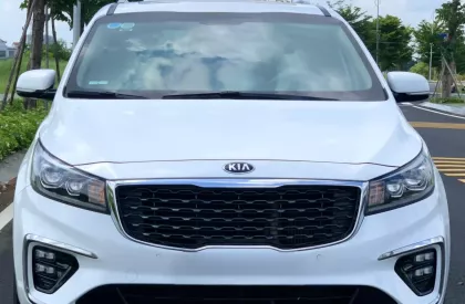 Kia Sedona Platinum 2019 - KIA SEDONA Platinum Dầu 2019 chính chủ đi ít bảo dưỡng hãng.