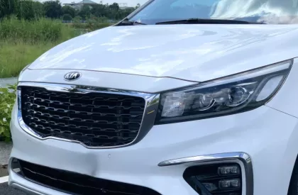 Kia Sedona Platinum 2019 - KIA SEDONA Platinum Dầu 2019 chính chủ đi ít bảo dưỡng hãng.