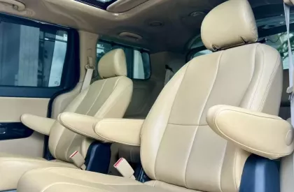 Kia Sedona Platinum 2019 - KIA SEDONA Platinum Dầu 2019 chính chủ đi ít bảo dưỡng hãng.