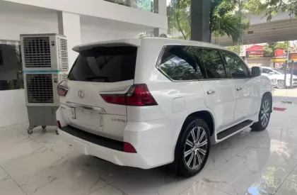 Lexus LX 570 nhập khẩu 2016 - Lexus LX570 nhập khẩu 2016, xe cực đẹp, tư nhân, chính chủ.