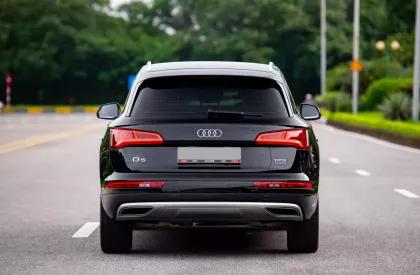 Audi Q5 2018 - Bán xe Audi Q5 2018, màu đen, xe nhập