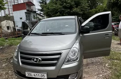 Hyundai Centennial 2016 - Hyundai Centennial 2016 - 99999km - Xe đang chạy gia đình mới 90% 