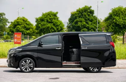 Toyota Alphard Excutive 2022 - Cần bán gấp Toyota Alphard Excutive 2022 nhập khẩu nguyên chiếc