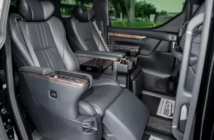 Toyota Alphard Excutive 2022 - Cần bán gấp Toyota Alphard Excutive 2022 nhập khẩu nguyên chiếc