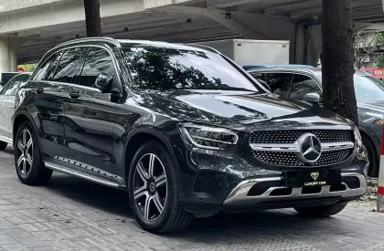 Mercedes-Benz GLC 200 2020 - GLC200 4matic Sx: 2020 Màu xám gray / nội thất kem